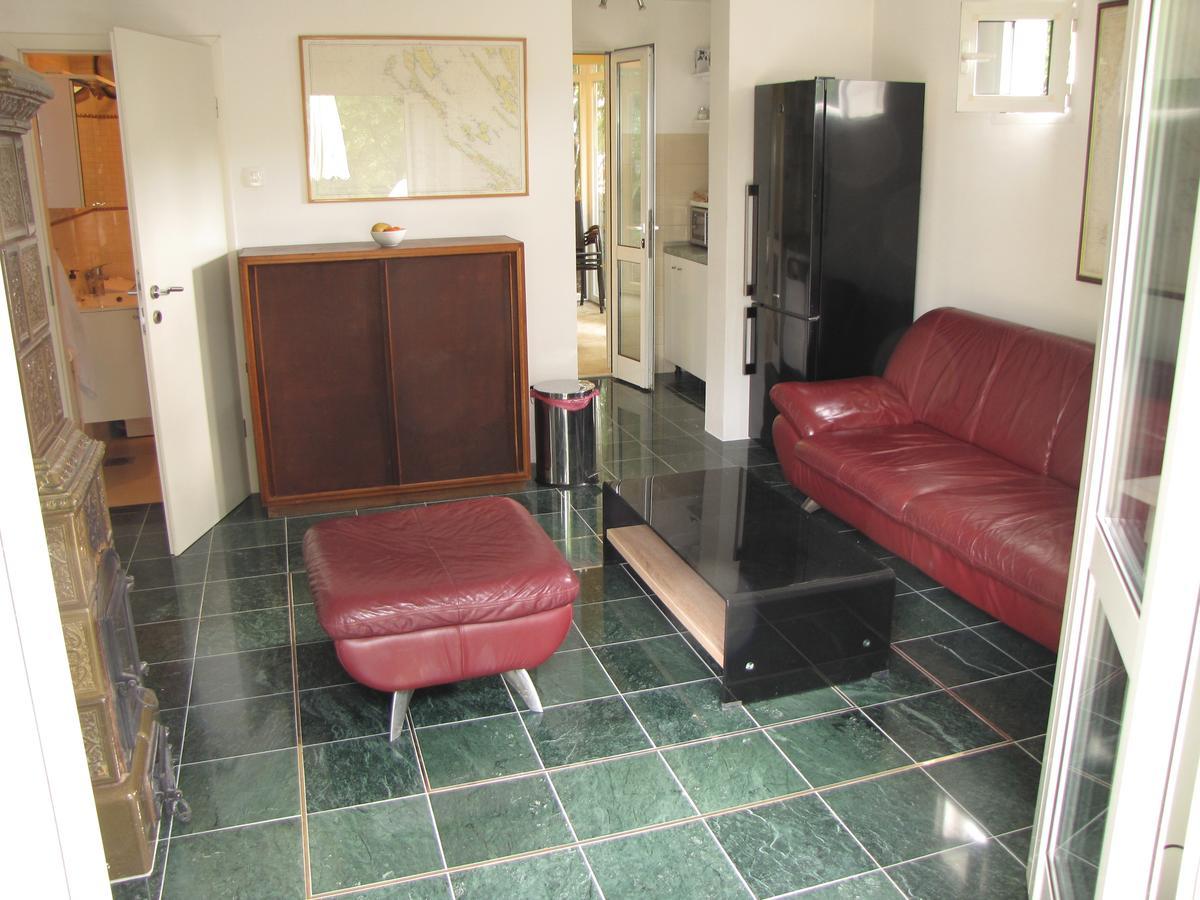 Holiday Home Momcilovic Malinska Exterior foto